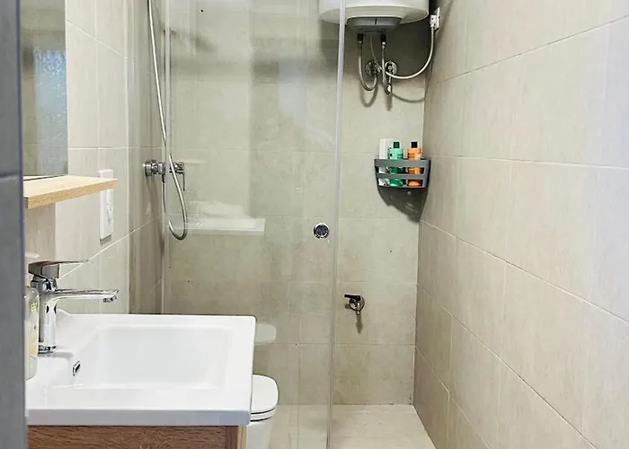 شقة With Self Check-in تيرانا