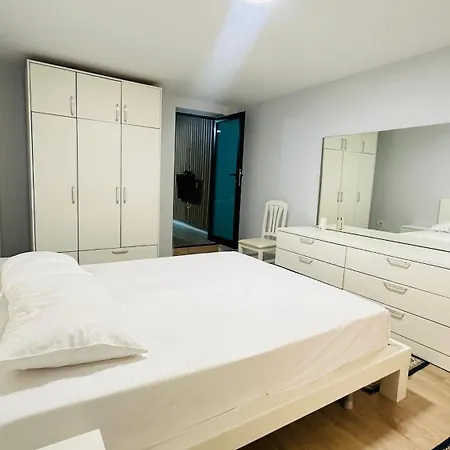 Tirana Central Modern Apartment Apartamento *