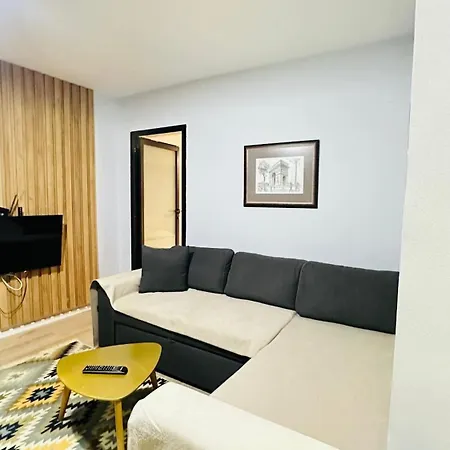 Tirana Central Modern Apartment * Tirana